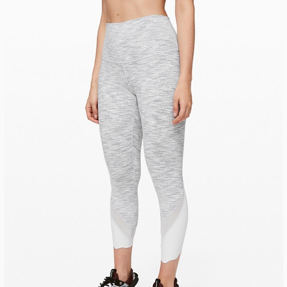 Iululemon wunder scalloped high rise